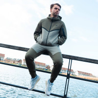 Nike Tech Fleece Sportswear Veste Vert Olive Gris Noir