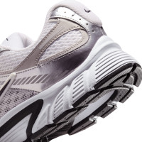 Nike V5 RNR Baskets Blanc Argenté Noir