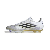 adidas F50 League Gras / Kunstgras Voetbalschoenen (MG) Wit Zwart Goud