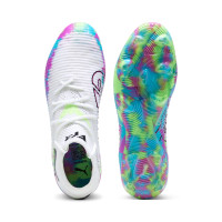 PUMA Future 8 Ultimate Brilliance Gazon Naturel Chaussures de Foot (FG) Femmes Blanc Bleu Violet