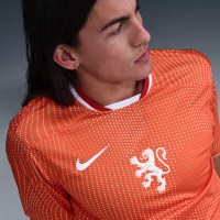 Nike Pays-Bas Lionnes Maillot Domicile 2025-2027 Hommes + Badges WEURO 2025