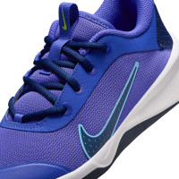Nike Omni Multi-Court Sneakers Paars Blauw Wit