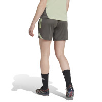 adidas Real Madrid Short d'Entraînement 2025-2026 Femmes Gris Vert Clair