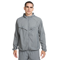 Nike Stride Repel Jack Grijs Zilver