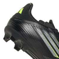 adidas F50 League Gazon Naturel Gazon Artificiel Chaussures de Foot (MG) Enfants Noir Argenté Néon Jaune