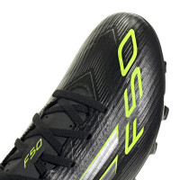 adidas F50 Club Gazon Naturel Gazon Artificiel Chaussures de Foot (MG) Noir Argenté Néon Jaune