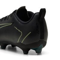 PUMA Ultra 6 Play Gazon Naturel Artificiel Chaussures de Foot (MG) Enfants Noir Vert Foncé Vert Vif
