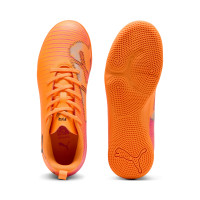 PUMA Future 8 Play Zaalvoetbalschoenen (IN) Kids Oranje Roze Zwart