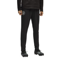 PUMA Manchester City Trainingsbroek 2025-2026 Zwart Zilver