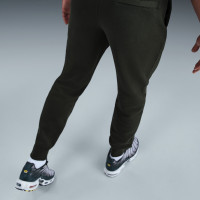 Pantalon de survêtement en polaire Nike Sportswear Club vert foncé blanc