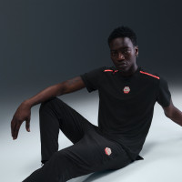 Pantalon d'entraînement de course Nike Sportswear noir rouge