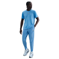 Survêtement de sport décontracté Nike Sportswear entièrement zippé à capuche gris clair bleu clair