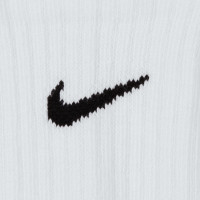 Chaussettes de sport Nike Everyday Cushioned Crew, lot de 3, pour Enfants, blanches et noires