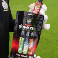 Gloveglu MEGAgrip Glove Care System Spray 3 x 120 ML