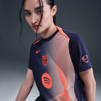 Nike FC Barcelona Pre-Match Trainingsshirt 2025-2026 Dames Donkerblauw Oranje