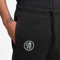 Nike Chelsea Tech Fleece Joggingbroek 2025-2026 Zwart Wit