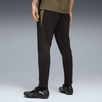 PUMA Borussia Dortmund Trainingsbroek 2025-2026 Zwart Olijfgroen