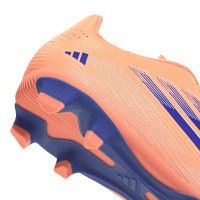 adidas F50 Club Gazon Naturel Gazon Artificiel Chaussures de Foot (MG) Enfants Orange Bleu Blanc