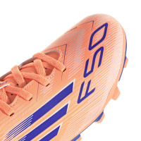 adidas F50 Club Gazon Naturel Gazon Artificiel Chaussures de Foot (MG) Enfants Orange Bleu Blanc