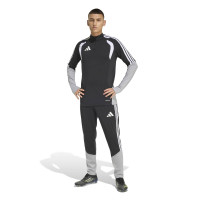 Pantalon d'entraînement adidas Tiro 26 Competition noir gris