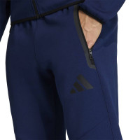 Pantalon de survêtement adidas Tiro Travel bleu foncé