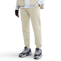 Pantalon de survêtement en polaire Nike Sportswear Club beige clair blanc