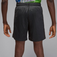 Nike Paris Saint-Germain x Jordan 4e Tenue 2025-2026