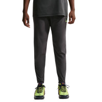 Nike Sportswear Running Trainingsbroek Donkergrijs Lichtgrijs