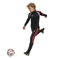 Pantalon d'entraînement adidas Tiro 26 League Regular pour enfants, noir et rouge