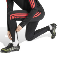 Pantalon d'entraînement adidas Tiro 26 League Regular pour femmes, noir et rouge