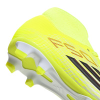 adidas F50 Club Mid Gazon Naturel Gazon Artificiel Chaussures de Foot (MG) Enfants Néon Jaune Noir Rouge