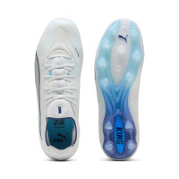 PUMA King 20 Ultimate Gras Voetbalschoenen (FG) Wit Lichtblauw Blauw