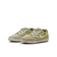 Nike Streetgato Chaussures de Foot Vert Enfants Vert Olive Vert Clair Jaune