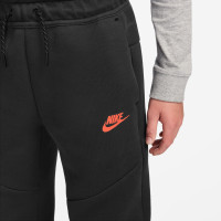 Pantalon de survêtement Nike Tech Fleece Sportswear pour Enfants, noir, rouge vif