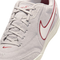 Nike Tiempo Streetgato Premium Chaussures de Foot Street Gris Blanc Bordeaux