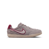 Nike Tiempo Streetgato Premium Chaussures de Foot Street Enfants Gris Blanc Bordeaux
