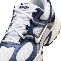 Nike V5 RNR Baskets Blanc Bleu Foncé
