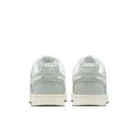 Nike Court Vision Low Sneakers Zilvergrijs Gebroken Wit