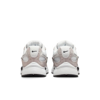 Nike V5 RNR Suede Baskets Blanc Noir Blanc Beige