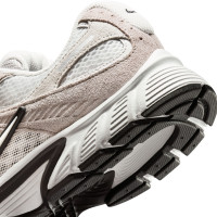 Nike V5 RNR Suede Baskets Blanc Noir Blanc Beige