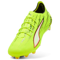 PUMA Ultra 6 Ultimate Gazon Naturel Chaussures de Foot (FG) Néon Jaune Rouge Noir