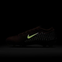 Nike Zoom Mercurial Vapor 16 Mbappé Pro Gazon Naturel Chaussures de Foot (FG) Brun Néon Jaune Argenté