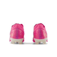 New Balance Tekela V5 Pro Low Gras Voetbalschoenen (FG) Felroze Wit Goud