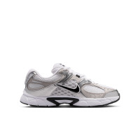 Nike V5 RNR Sneakers Kids Wit Zilvergrijs Zwart Grijs