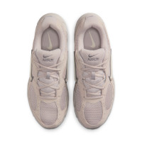 Nike V5 RNR Baskets Brun Clair Gris Gris Argenté