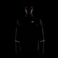 Haut d'entraînement Nike Miler UV 1/4-Zip bleu foncé argenté
