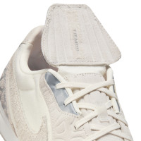 Nike Jordan Tiempo Streetgato SE Straatvoetbalschoenen Beige Zilver Felrood