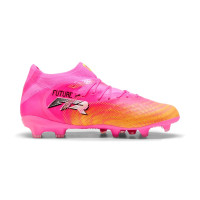 PUMA Future 9 Pro Gazon Naturel Artificiel Chaussures de Foot (MG) Enfants Rose Vif Bleu Jaune