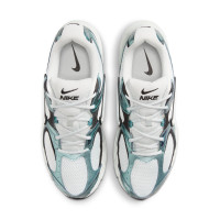 Nike V5 RNR Sneakers Wit Zwart Metallic Groen