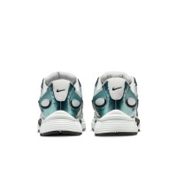 Nike V5 RNR Sneakers Wit Zwart Metallic Groen